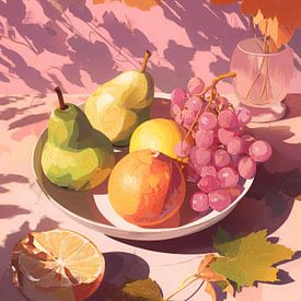 Zomerse fruitschaal in roze zonlicht met peren, druiven en sinaasappel van But First Framing