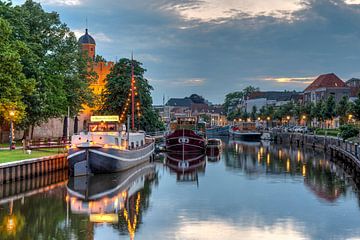 Thorbeckegracht Zwolle met Pelsertoren van Fotografie Ronald