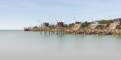 Vissershutten langs de kust van Frankrijk