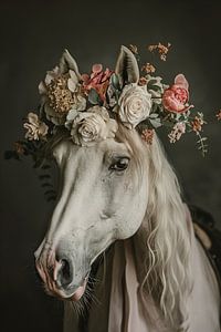 Cheval avec des fleurs