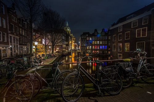 Amsterdam in de nacht van Ion Chih