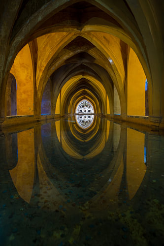 The baths beneath the Alcázar