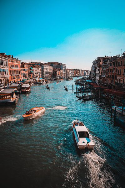 Venice by Hello Pompoyo