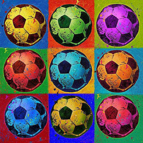 9 Soccer balls van Joan Engels