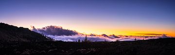 Spain, Tenerife, Panorama starry sky above the clouds on volcano teide by adventure-photos