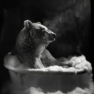 Badkamerfoto: Ontspannen beer in een bubbelbad van Felix Brönnimann