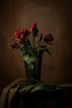 Stilleven Tulips van Elena van der Veen