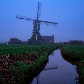 Moulin à vent de Zoeterwoude dans la brume sur Bfec.nl