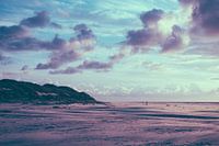 Wolkenlucht op het strand bij Paal 7 op Terschelling No. 2