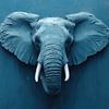 Éléphant en relief bleu profond avec une texture impressionnante sur Eva Lee