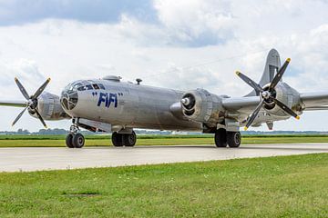 Boeing B-29 Superfortress Fifi. van Jaap van den Berg