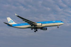 KLM Airbus A330-300 Piazza Navona - Rom.
