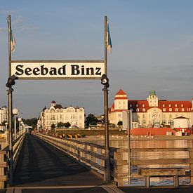Seebrücke Ostseebad Binz sur Rügen le matin sur Andreas Horst