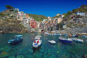Riomaggiore Cinque Terre Italy van Stefan Vis