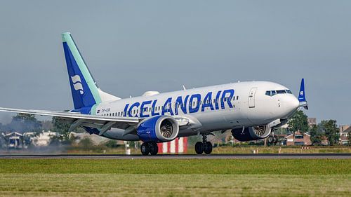 Landende Icelandair Boeing 737 MAX 8.