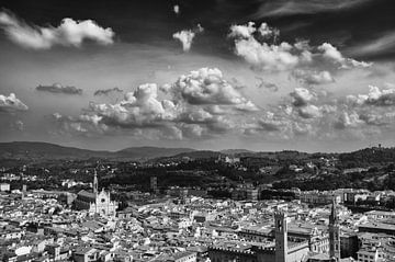 Nuages au-dessus de Florence sur Tom Roeleveld