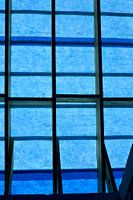 Blau schwankte