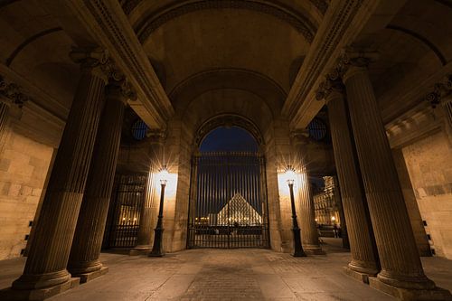 Het Louvre Museum in Parijs