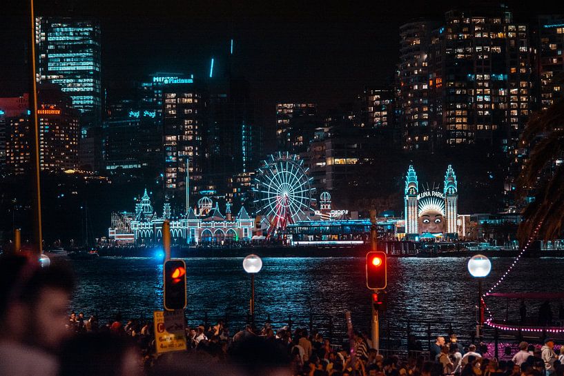 Sydney by Hello Pompoyo