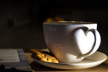 a cup full of love by Carolien Lichtendonk