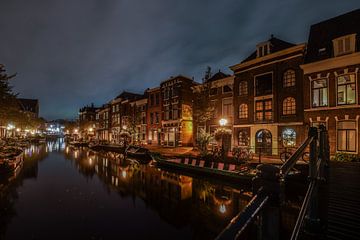 Leiden op een mooie avond van Dirk van Egmond