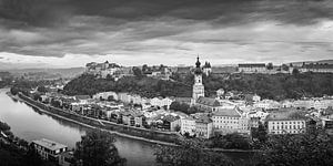 Burghausen in Schwarz und Weiß