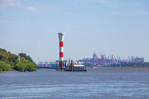 Leuchtturm an der Elbe, Stadtteil Blankenese, Hamburg, Deutschla