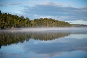 Ochtend aan het meer in Noorwegen van MdeJong Fotografie