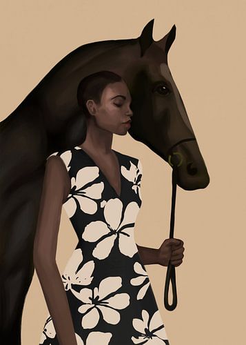 Vrouw in opvallende print met zwart paard