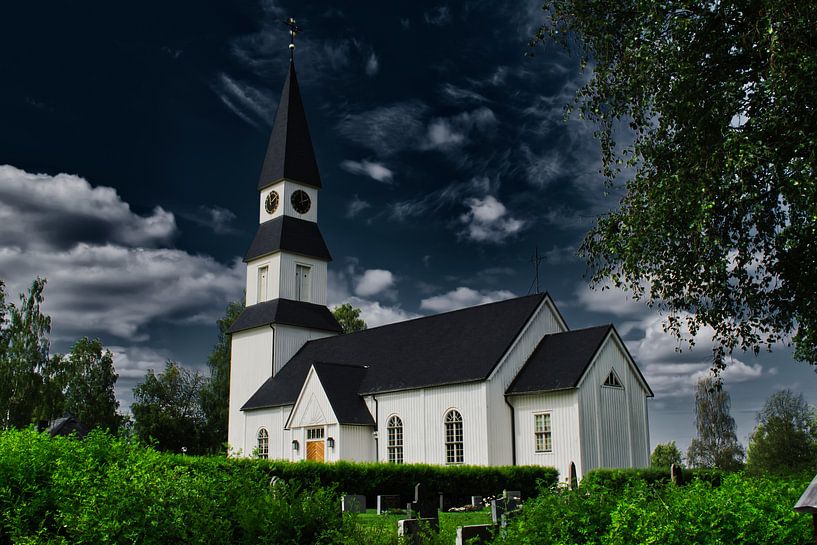 Witte kerk in Zweden van Mirjam Van Houten