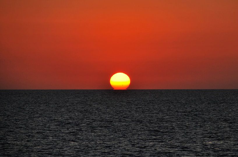 A simple sunset by Homemade Photos