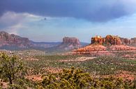 Rote-Felsen-Landschaft in Arizona, Vereinigte Staaten von WorldWidePhotoWeb Miniaturansicht