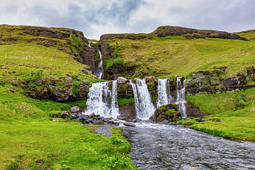 Merkjárfoss-Wasserfall in Island