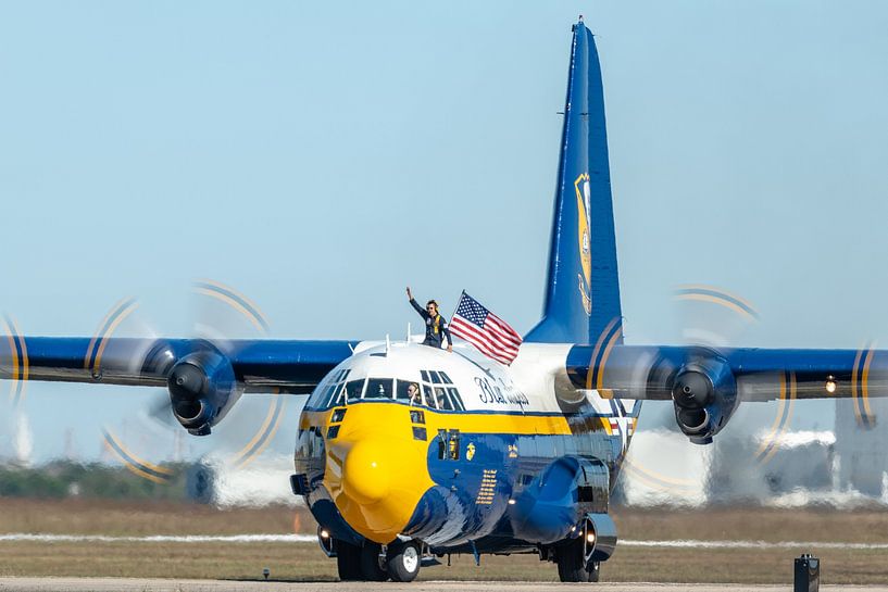 Blue Angels Lockheed C-130T Hercules &quot;Fat Albert&quot;. by Jaap van den Berg