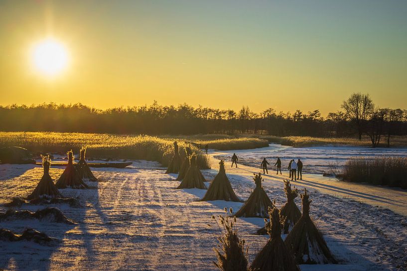 Schaatsen in de Wieden van Jan Willem Oldenbeuving