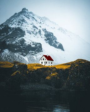 Home Sweet Home by Frederik Opdeweegh