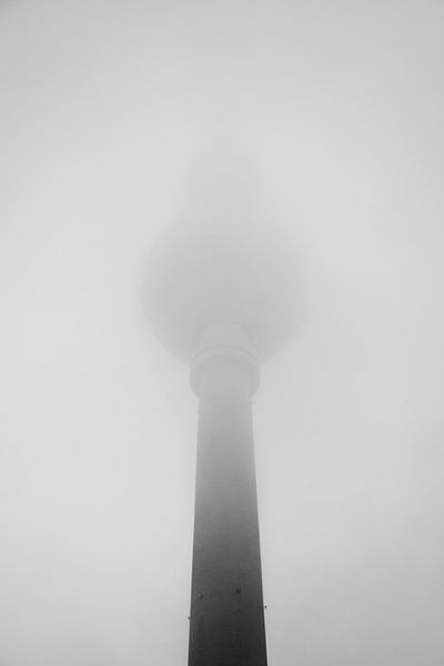 Fernsehturm_2 von Steven Plitz