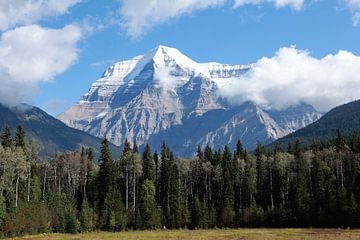 Mount Robson Canada van Marianne Evers