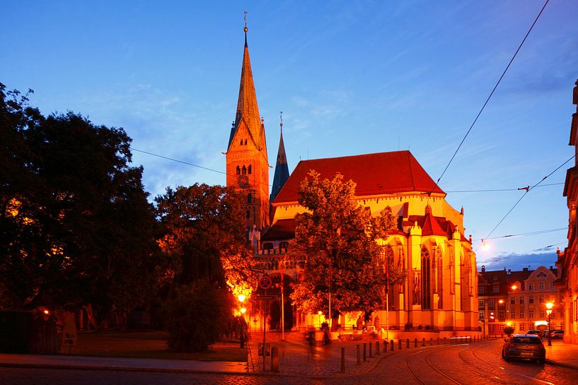 Augsburgse Dom in de schemering, oude stad, Augsburg, Zwaben, Beieren, Duitsland, Europa I Augsburge van Torsten Krüger