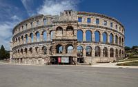 Römische Arena im Zentrum von Pula, Kroatien von Joost Adriaanse Miniaturansicht