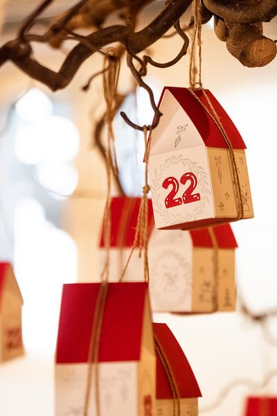 Gebastelter, vorweihnachtlicher Adventskalender von Andreas Nägeli