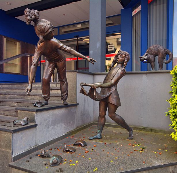 zerbrochener Krug van Edgar Schermaul