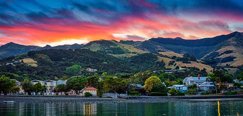 Zonsopkomst bij Akaroa Nieuw Zeeland