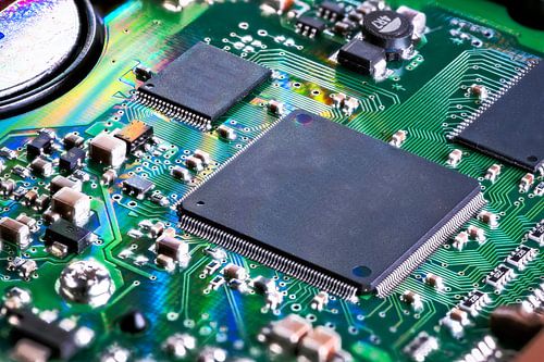 Printplaat met computerchip