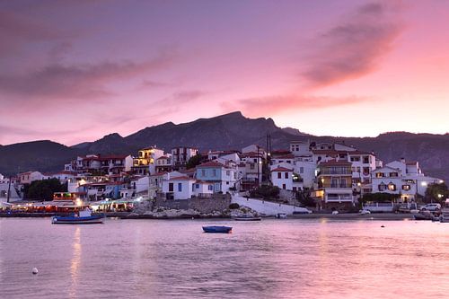Samos Kokkari bij zonsondergang
