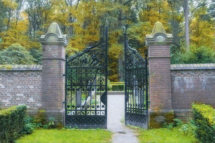 Achterhoek - Zaun - Staketenzaun Friedhof Slangeburg von Marly De Kok