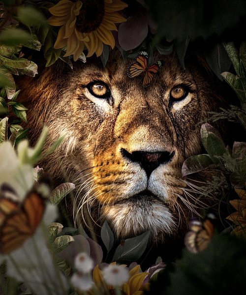 Un lion qui regarde à travers les fleurs par Bert Hooijer