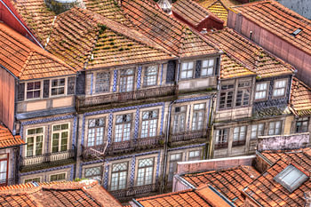 Oude stadswijk, oude blauw betegelde huisgevels, Porto, district Porto, Portugal, Europa