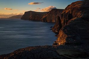 Küstenlinie der Insel Vagar