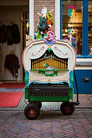 Old Dutch barrel organ by Suzan van Pelt